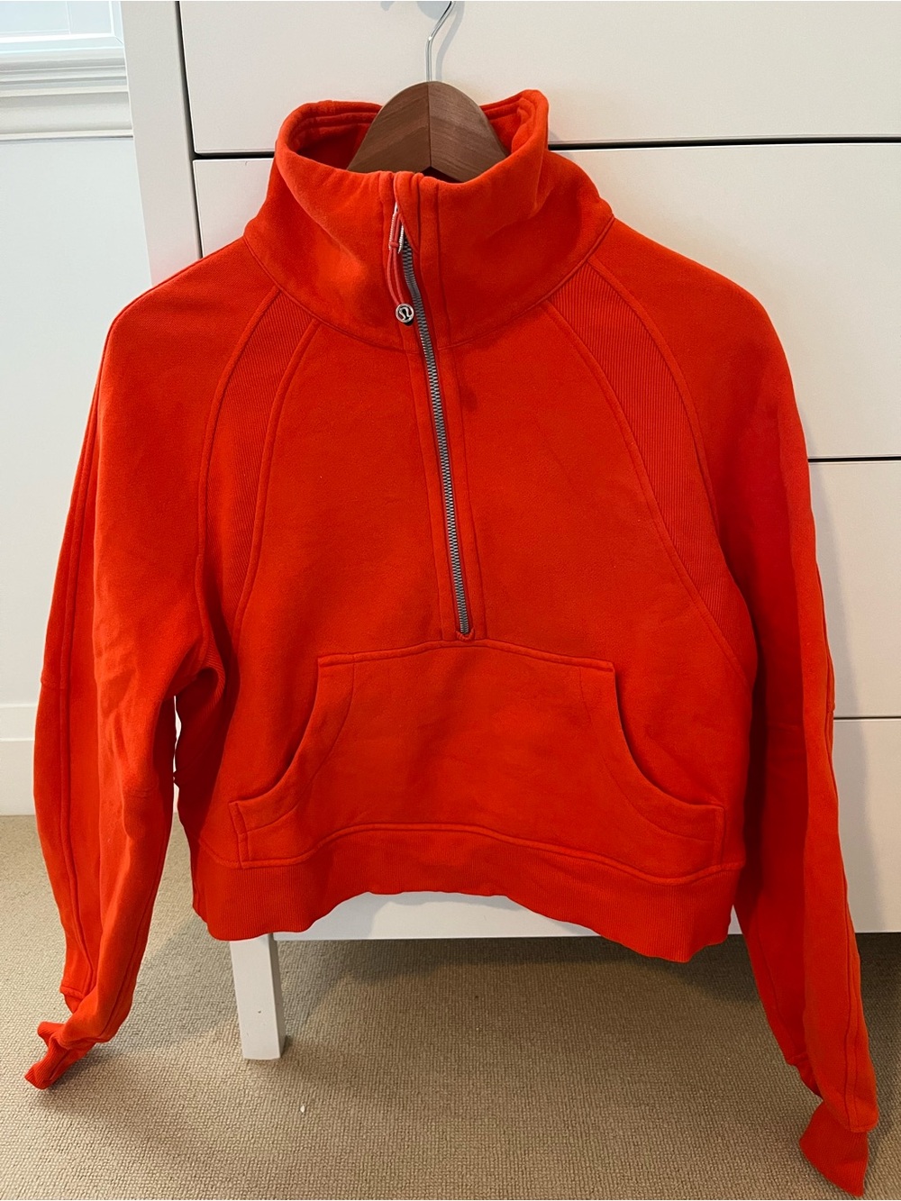 Lululemon Scuba Funnel Neck half zip cropped
